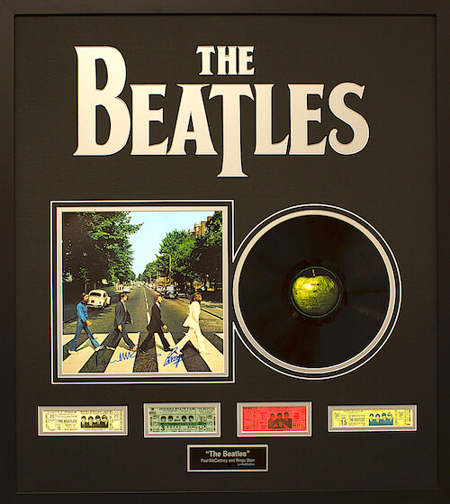 The Beatles Limited Edition Abby Road Record Album (Black).jpg