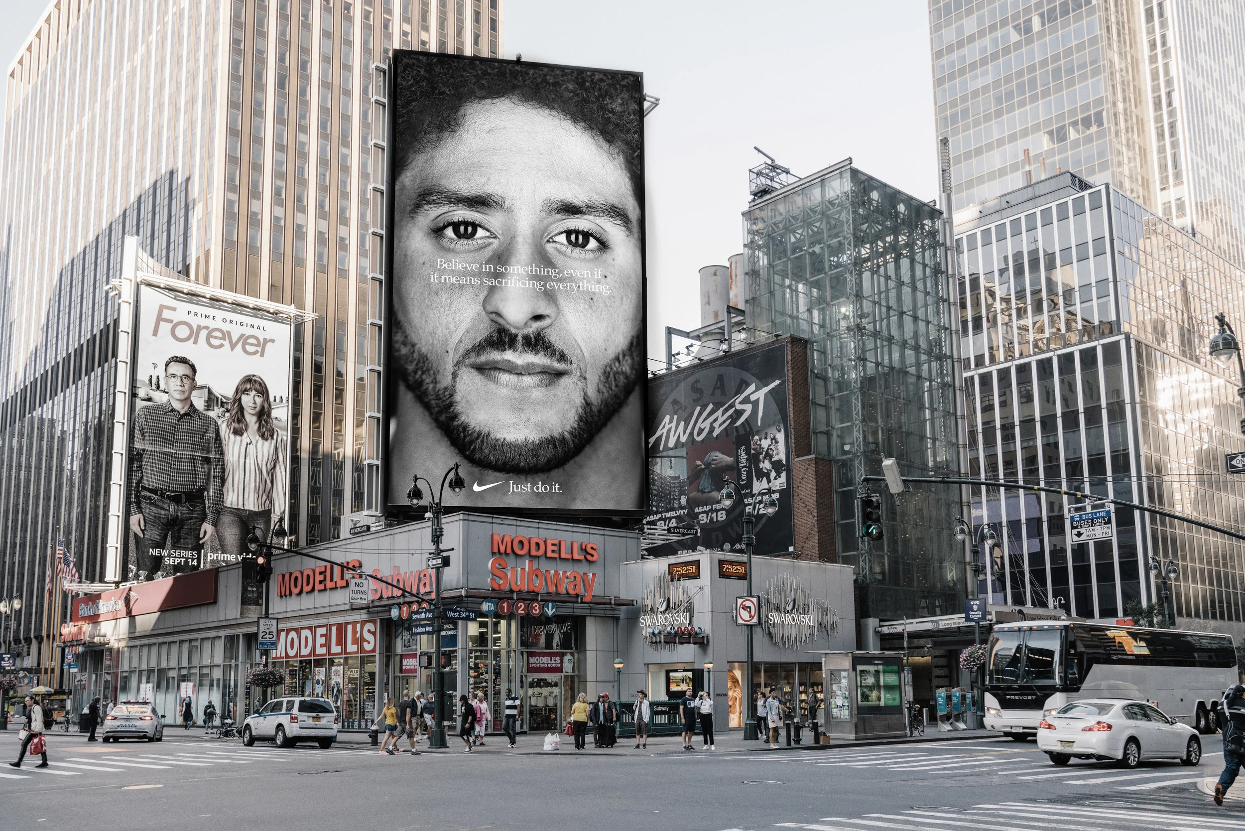 W34_DIGITAL_Kaep_DACOSTA-45.jpg