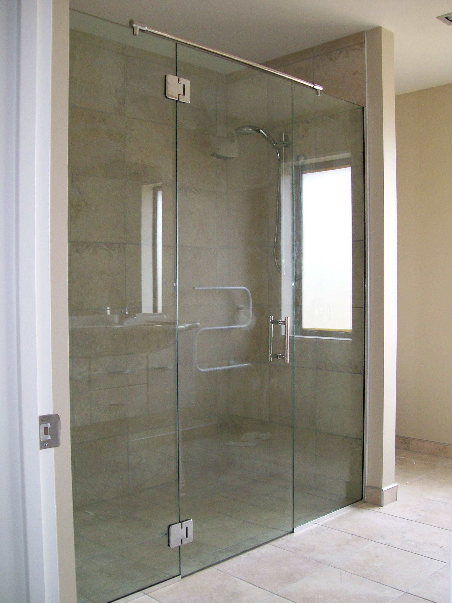 Frameless Showers