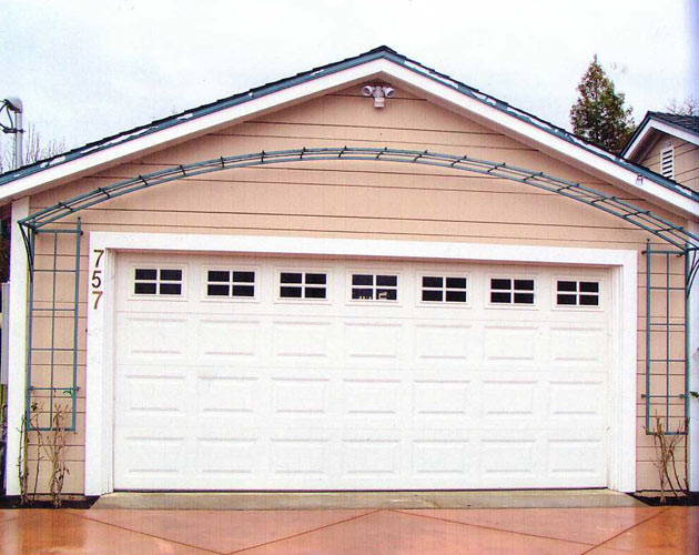 arch-garage-trellise-2.jpg