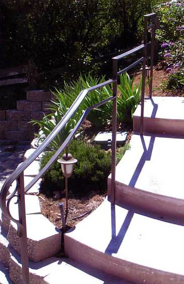 double-top-garden-grip-rail.jpg