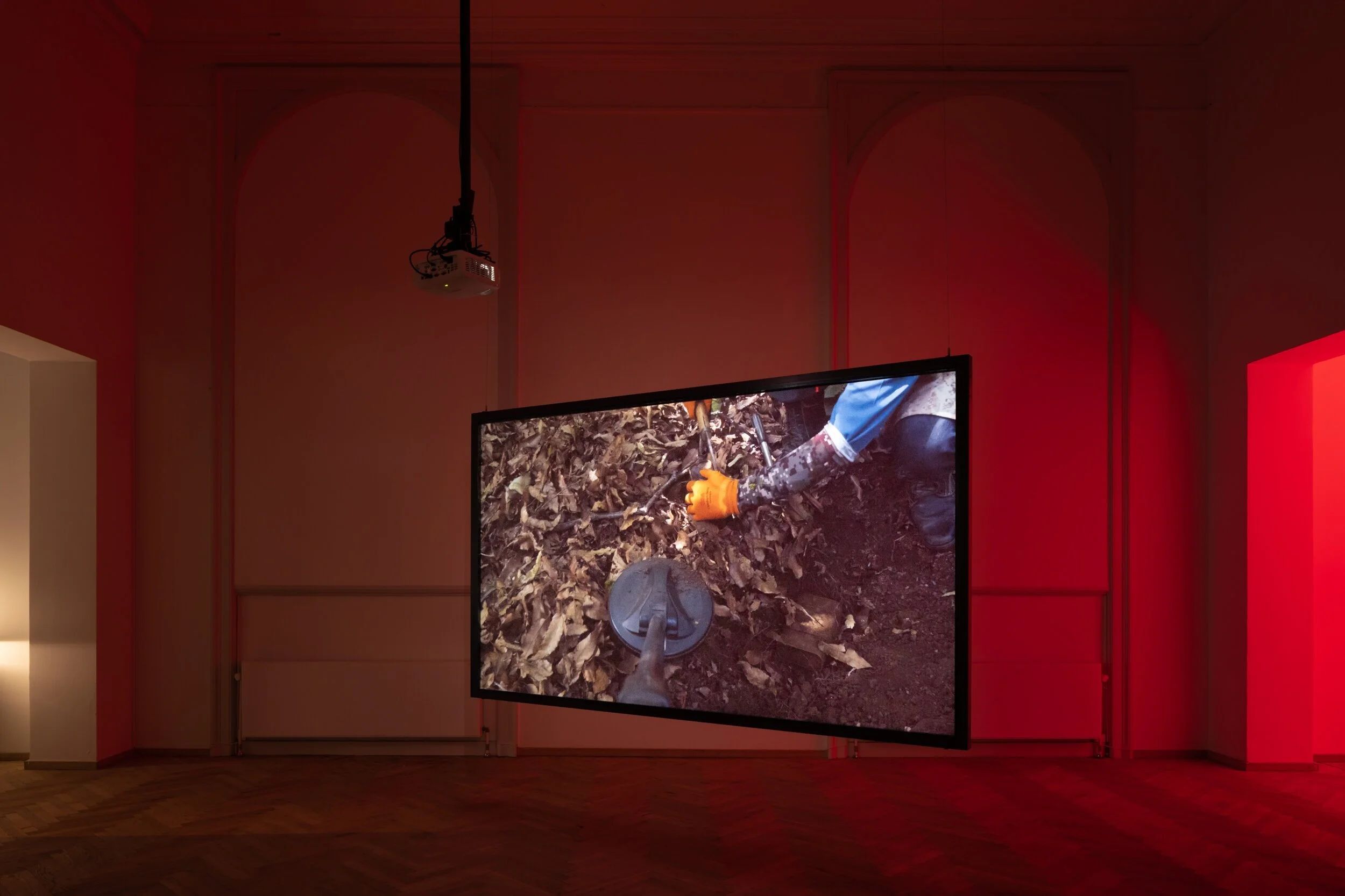 Sweeping the Forest Floor. Exhibition view: Kunsthal Charlottenborg. Photo: David Stjernholm