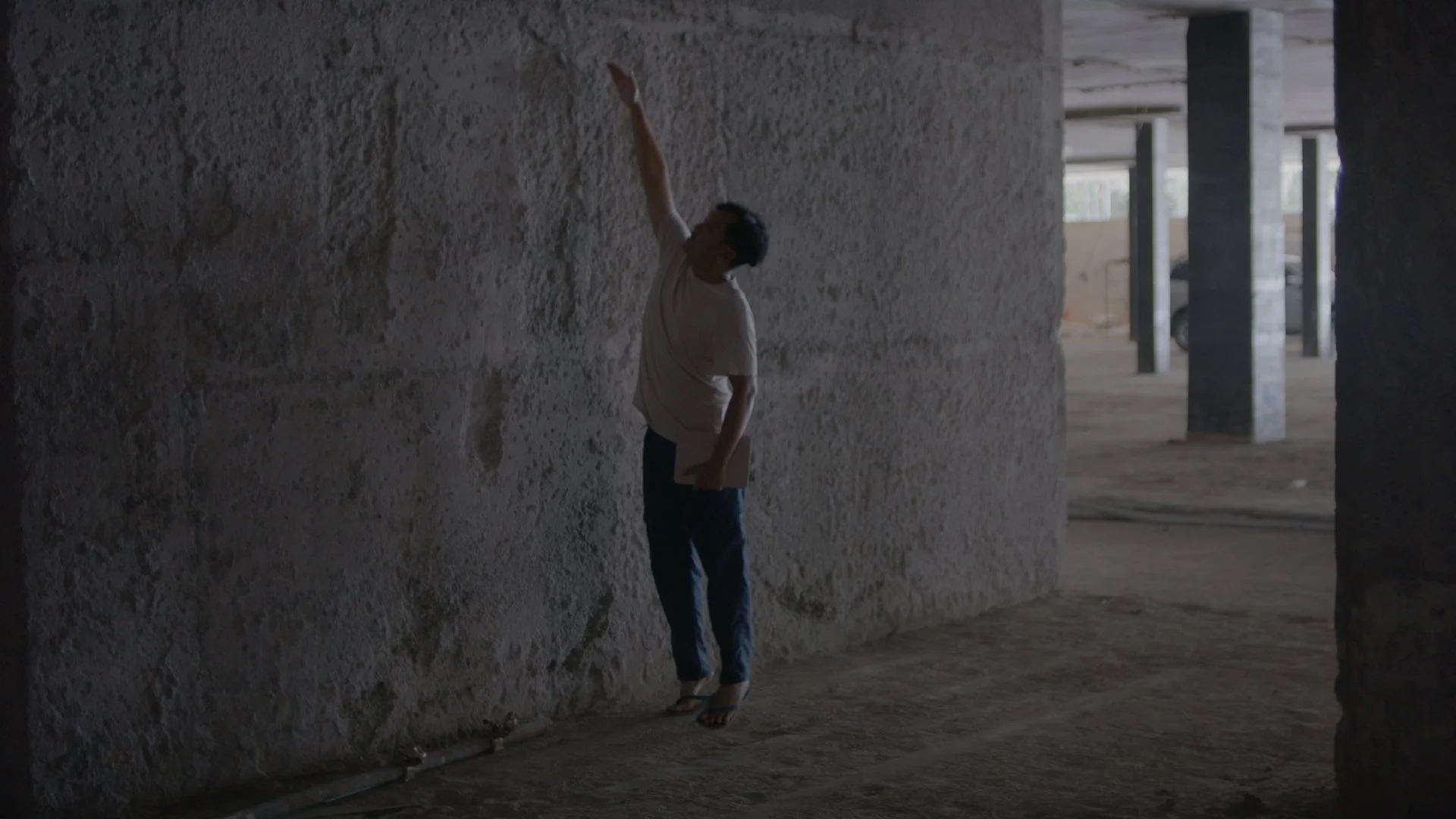 Still 2026-04-23 180150_1.292.1.jpg