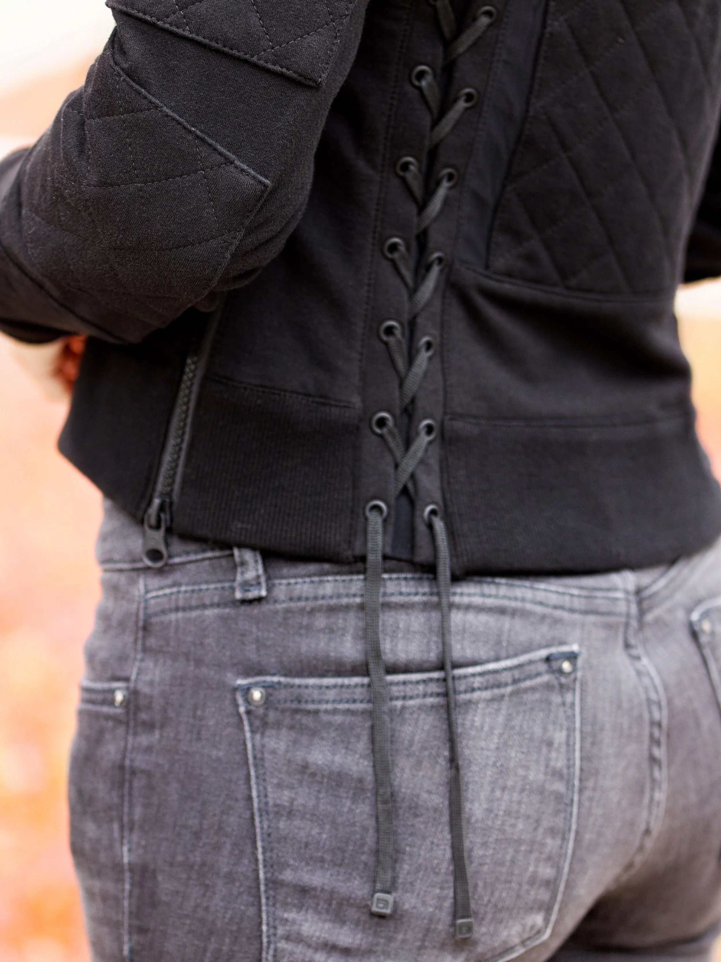 BlancNoir_FrenchTerryMoto_Back_2.jpg