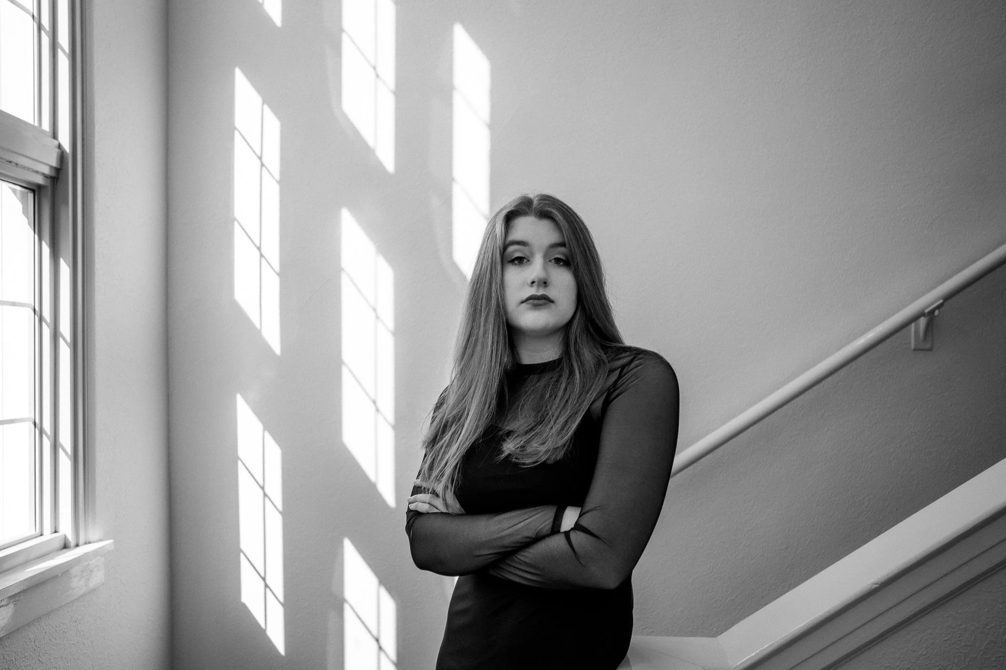 starting this #seniorsunday off with some beautiful black and white from the stairwell of Centenary's @meadowsmuseum with the ever gorgeous Hannah!

#calliejophotography #seniorsession #blackandwhite #seniorstyleguide