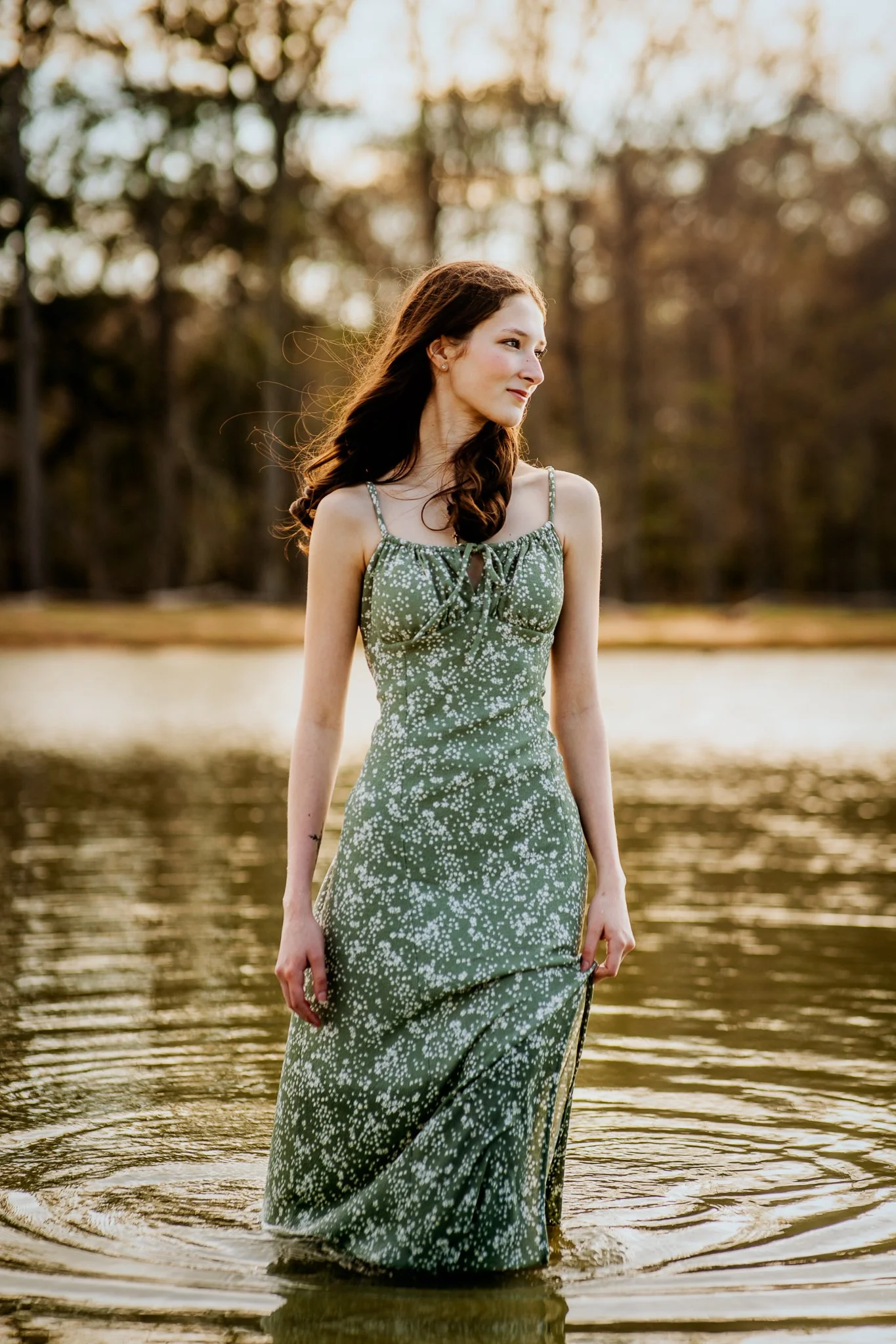 it's definitely water dippin' weather ☀️ such a beautiful day with sweet Taylor! 

#calliejophotography #seniorsession #seniorinspire #seniorphotographer