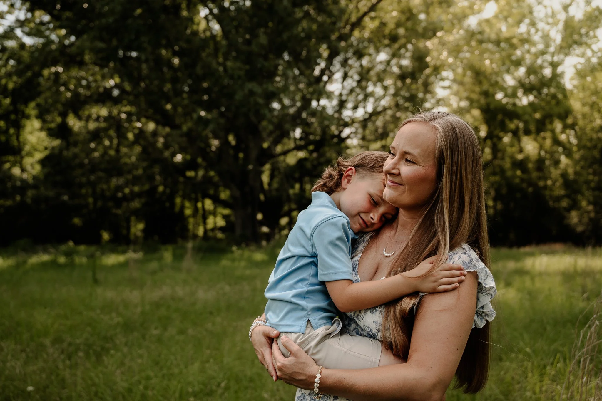 These boy mamas are stealing my heart lately 💙 goodness gracious, these moments are the ones that get me... completely natural, no posing, just capturing pure unconditional love. 

Arkansas family photographer | family portraits | Louisiana family p