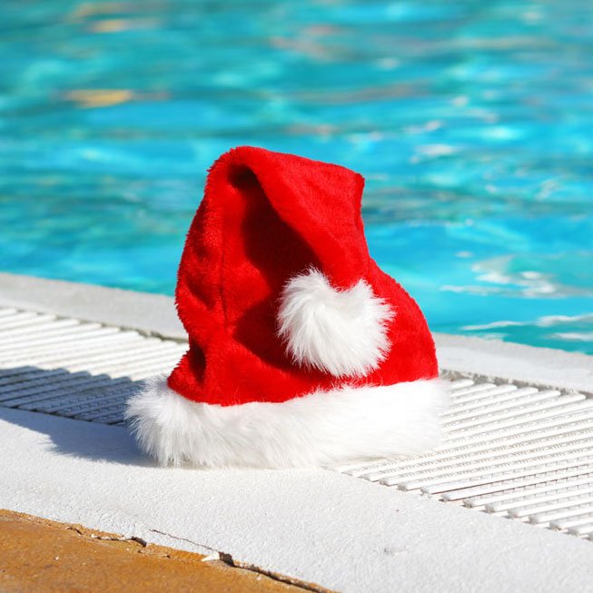 santa-hat-pool.jpg