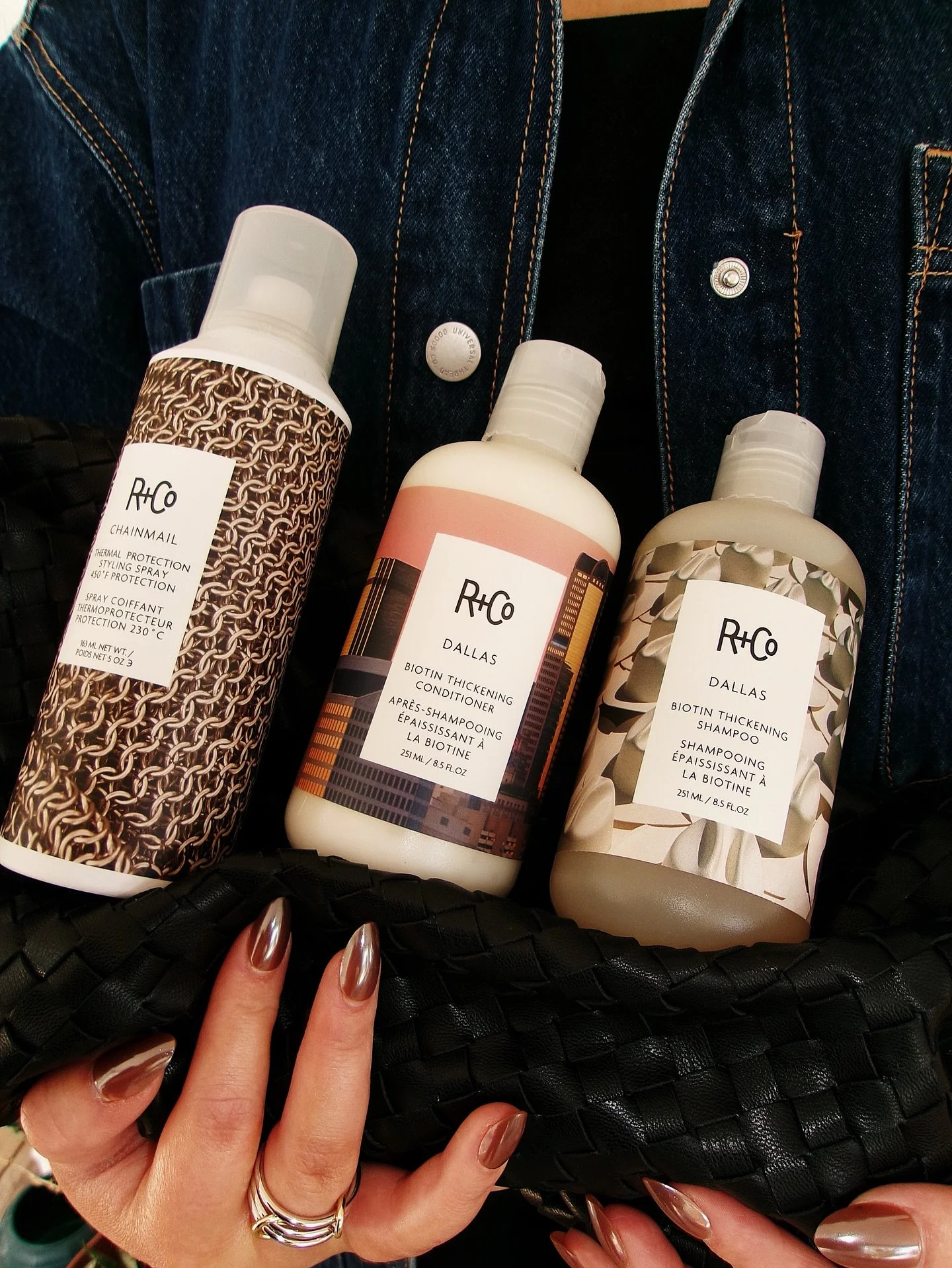 Our spotlight products of the week:

R+Co Biotin Thickening Shampoo &amp; Conditioner 

*perfect for fine, flat hair looking to thicken and add vitality. contains nourishing ingredients that not only thickens but nourishes. 

R+Co Chain Mail Thermal 