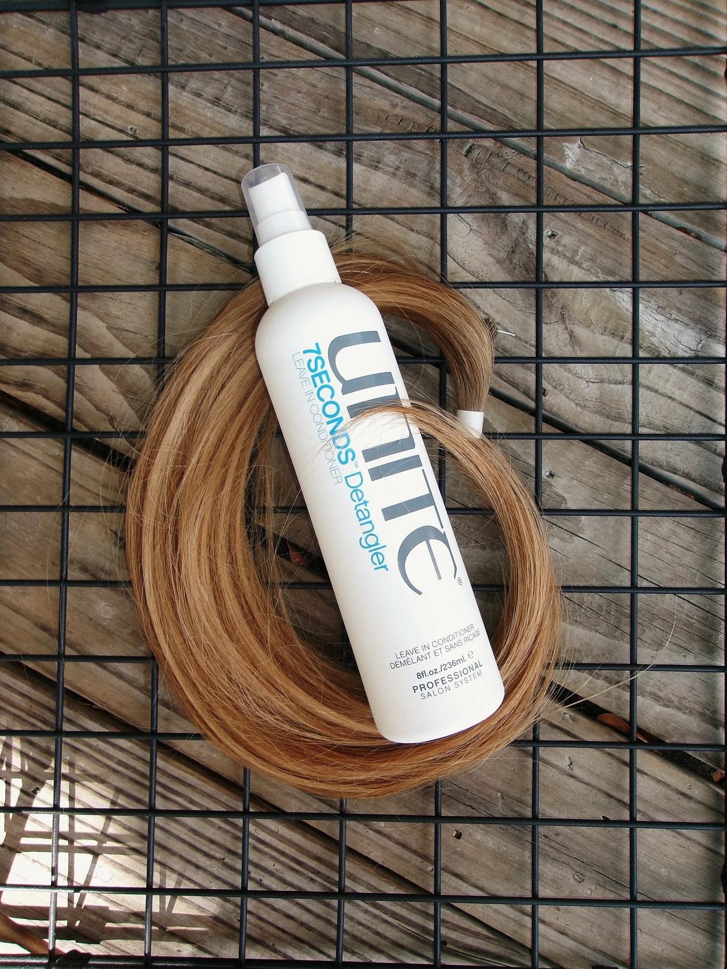 some b-roll salon photo dump 🌟

ft. the salon mascot 

&bull;
&bull;
&bull;
#houstonhairstylist✂️✂️✂️✂️✂️✂️✂️✂️✂️✂️✂️✂️✂️✂️✂️✂️✂️✂️ #houstonhairextensionspecialist #houstonblondespecialist #houstonhairsalons #houstonmontrose