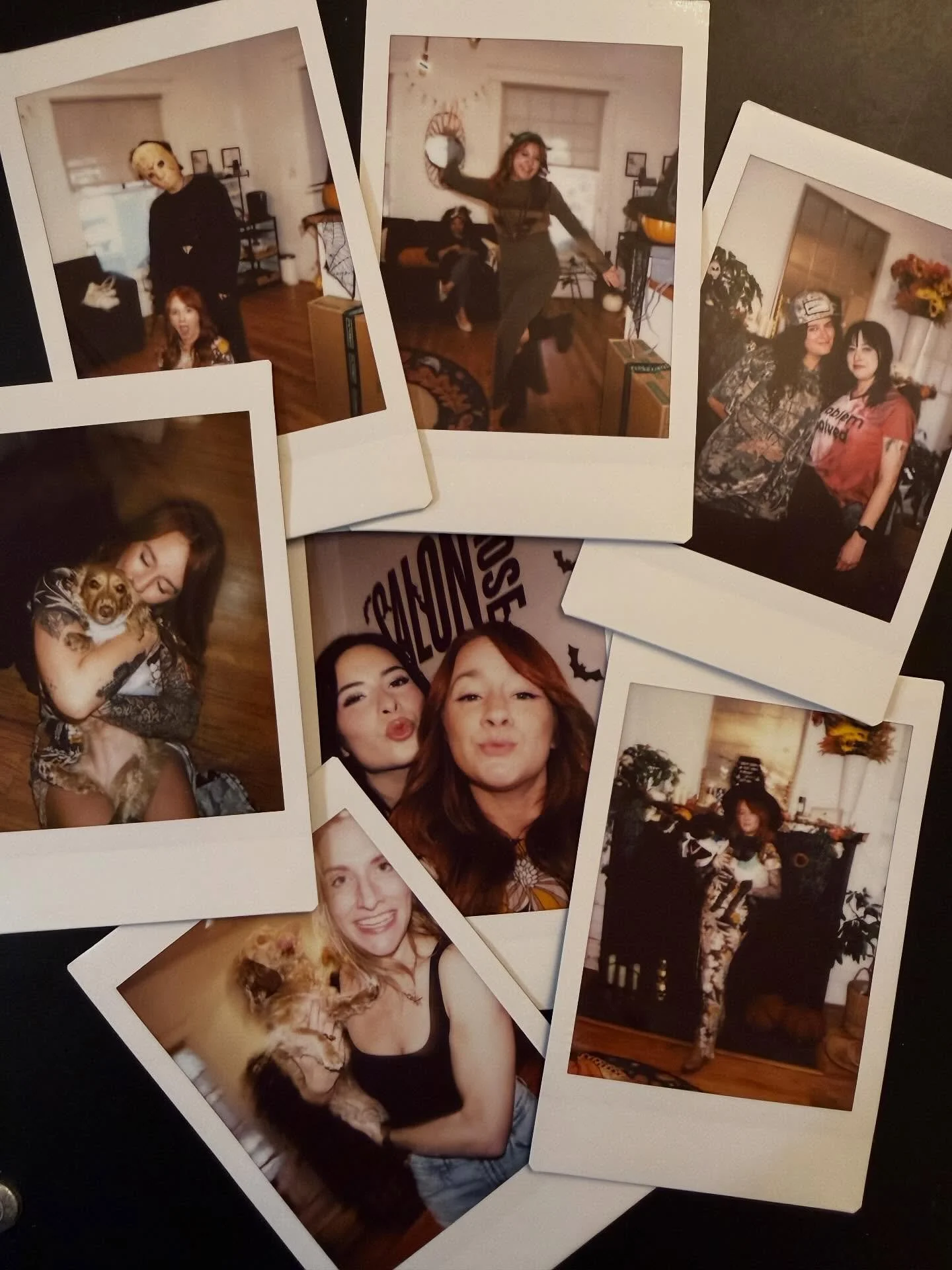 October Photo Dumb 🎃 we love the holidays here at Salontrose! Book your appointment now to get your hair holiday ready!

#houstonhairsalon #houstonhair #montrosehouston #salontrosehtx #octobervibes #practicalmagic