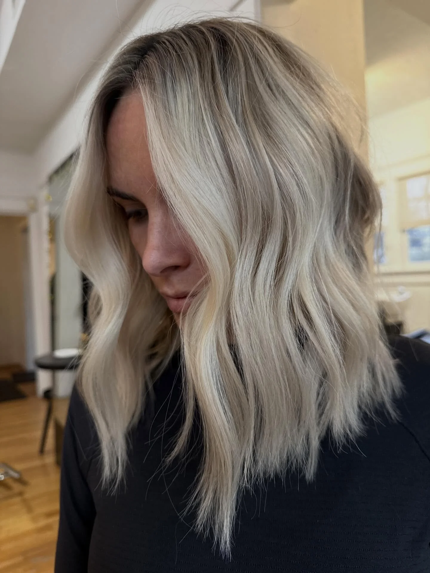 Convos with @candice039 

Me: so darker but not
Candice: maybe
Me: let&rsquo;s try it
&hellip;&hellip;&hellip;
Me: it looks the same
Candice- I LOVE IT ✨ 

&ldquo;Bright, seamless blonde for winter. Soft face-framing + lived-in dimension&mdash;my fav