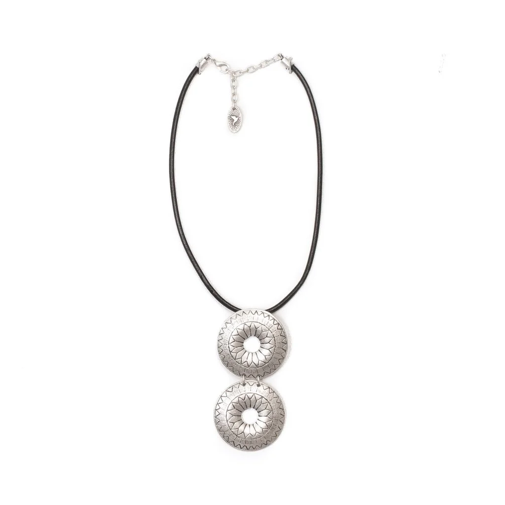 Rowena necklace.jpg