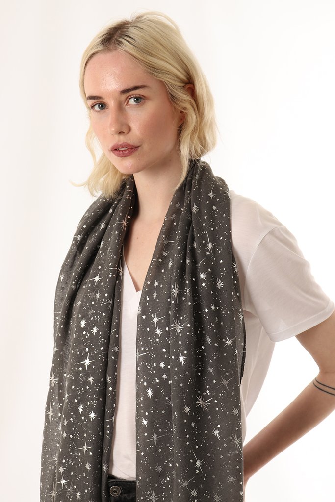 dark grey silver snow 2.jpeg