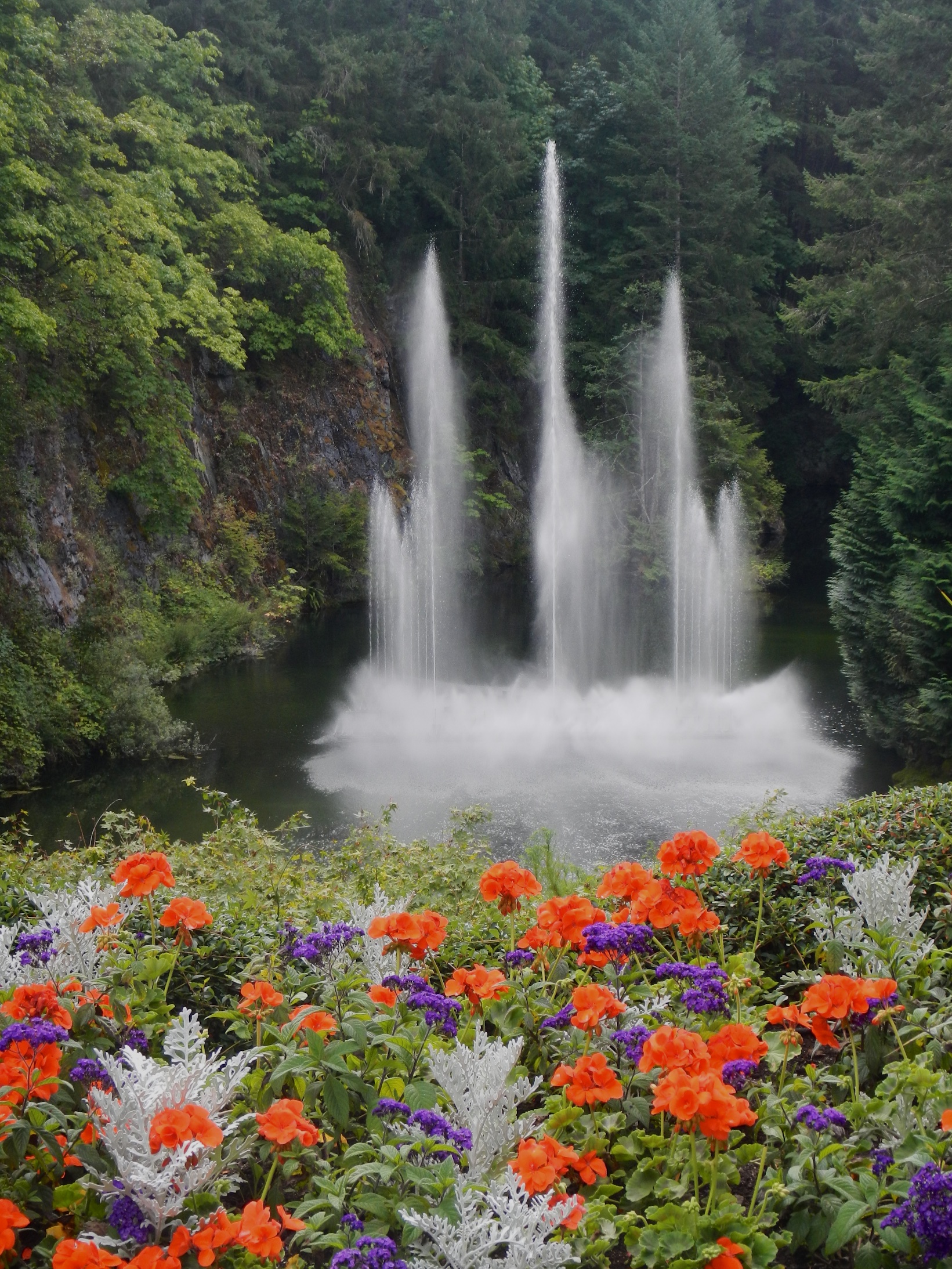  Ross Fountain, Butchart Gardens, Vancouver Island, Canada 