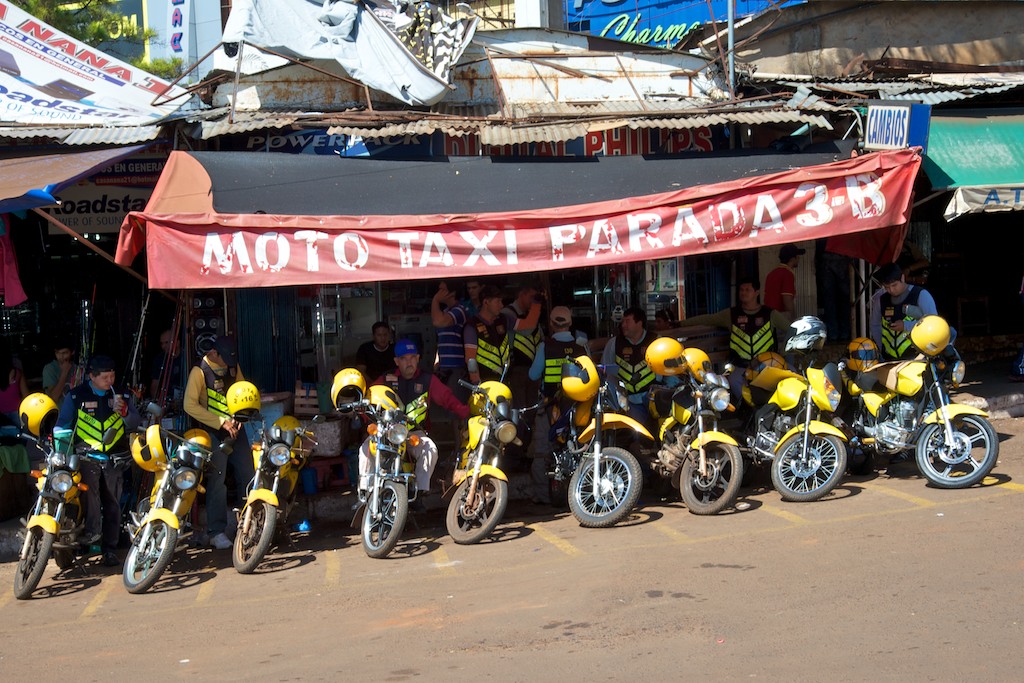 Motor taxis, Quidad del Este, Paraguay, 17 Apr 2012