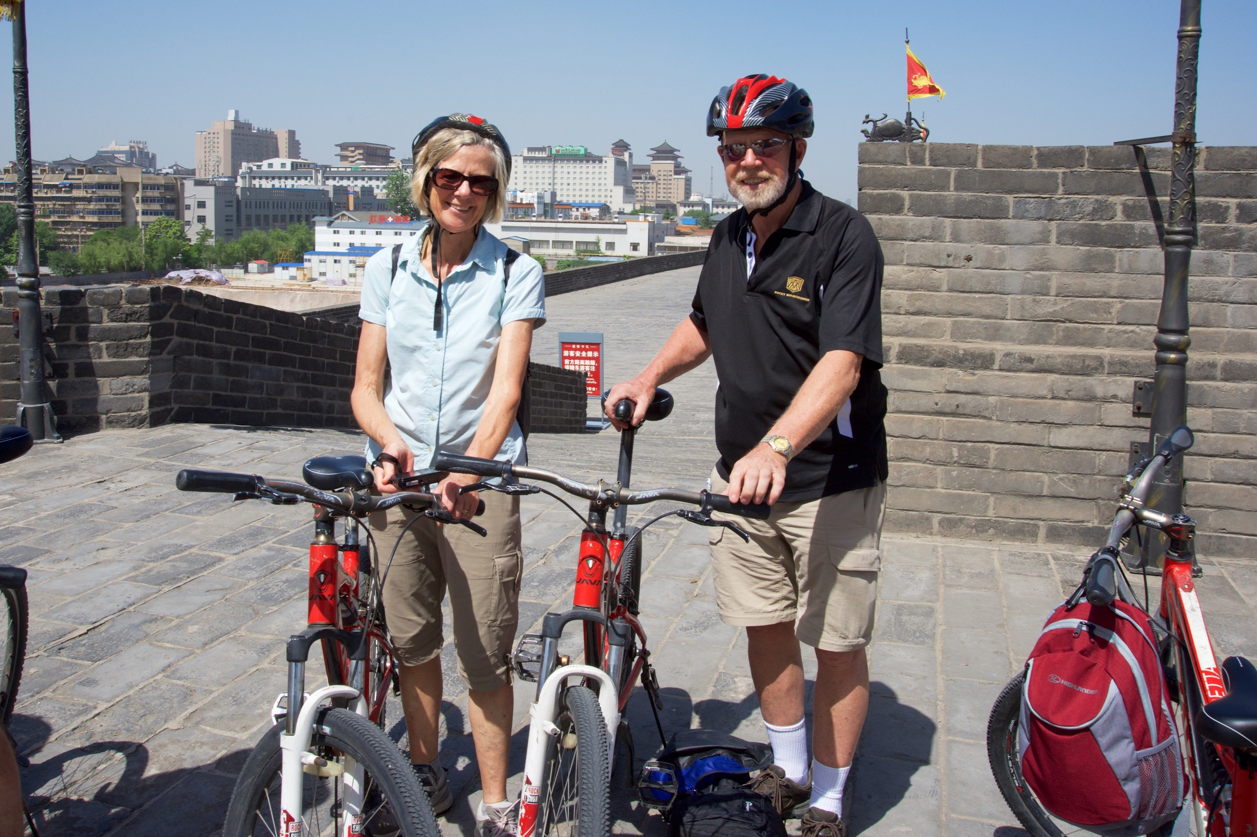  Corinne &amp; Jak on bike ride, Xi'an City Wall, Xi'an 
