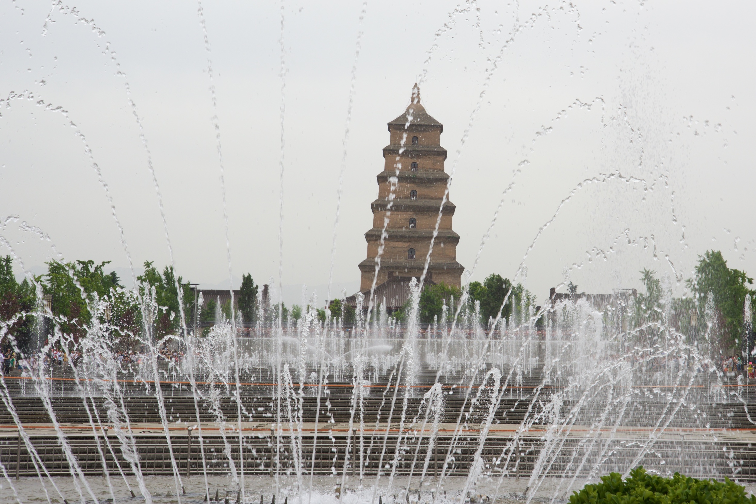  Water fountain display, Dàyàn Tǎ (Giant Wild Goose) Pagoda, Xi'an 