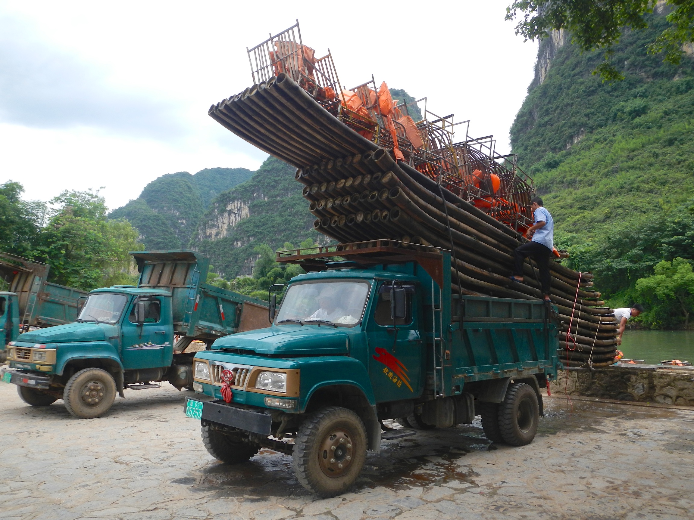  Loading rafts onto truck, Yulong River, Yangshuo 