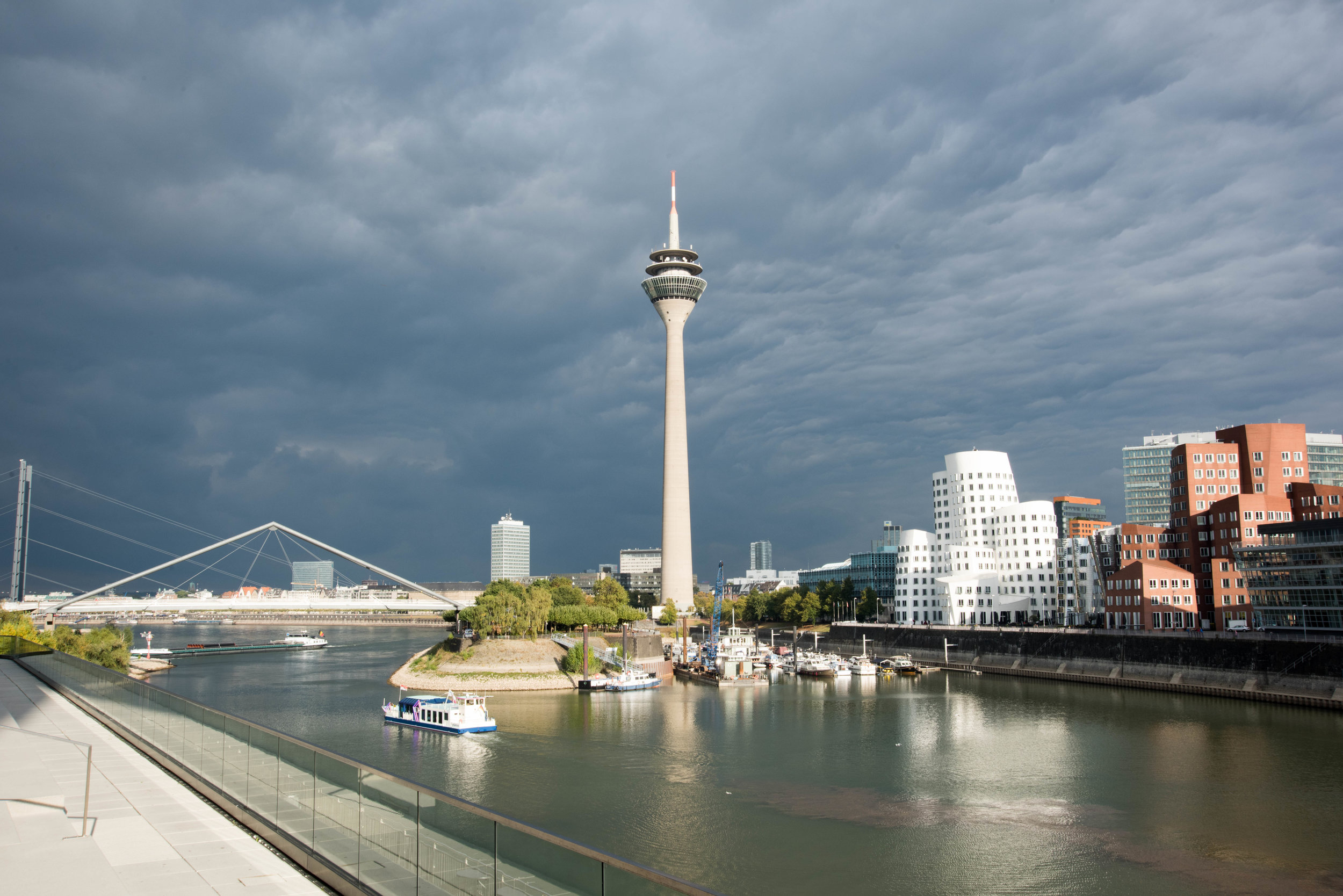 Rhine & bridge , Düsseldorf, Germany