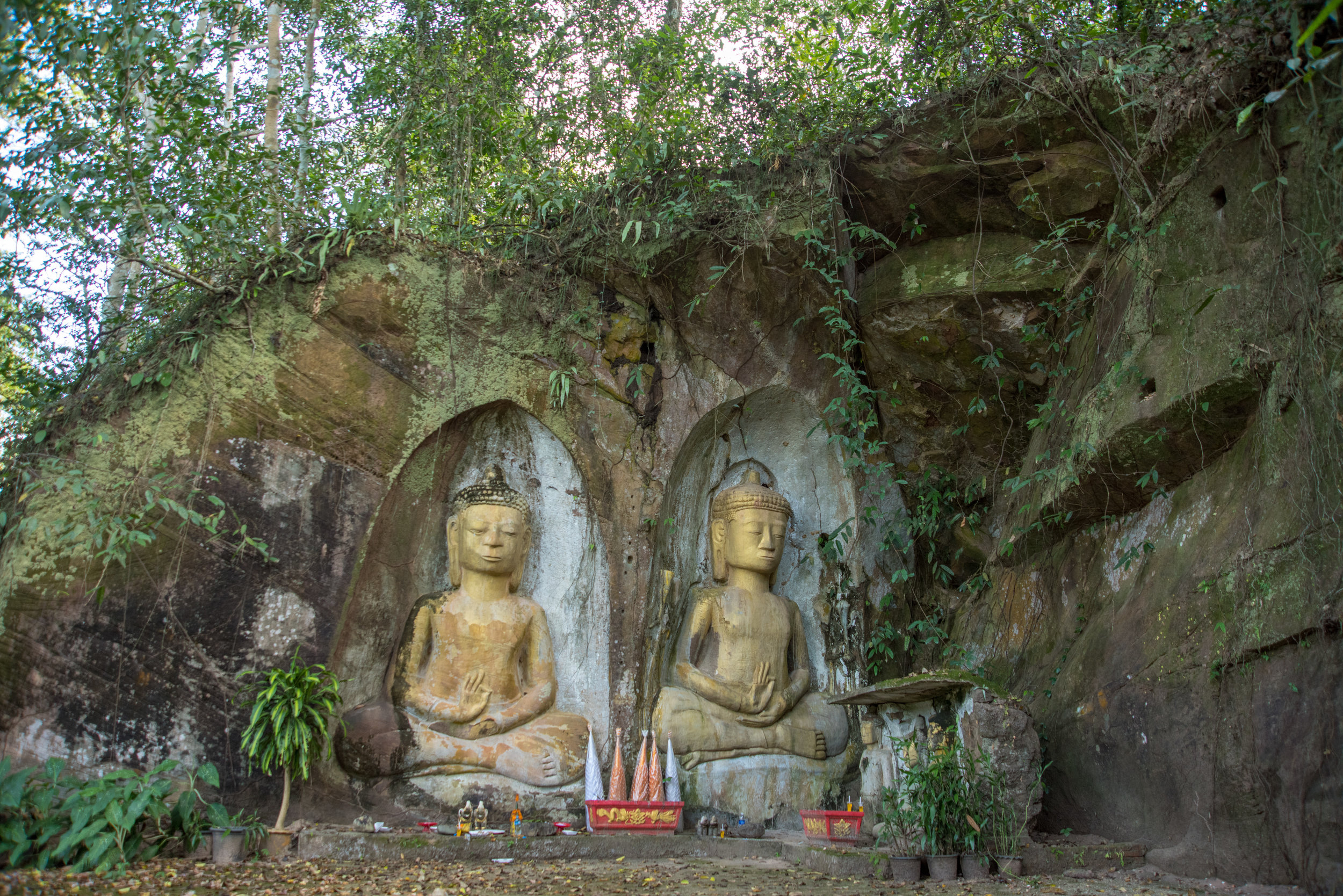 Buddhas, archaeological site at Vang Xang, Laos