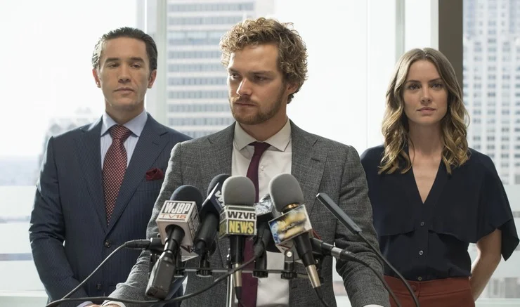 Ward Meachum (Tom Pelfrey), Danny Rand (Finn Jones), and Joy Meachum (Jessica Stroup)