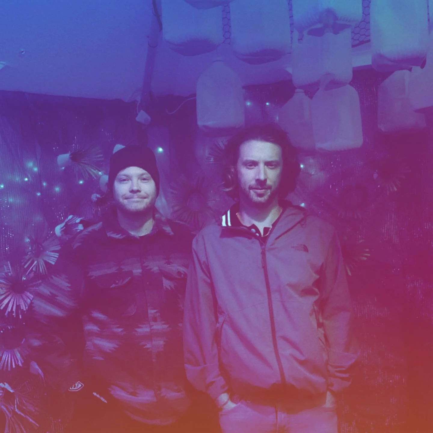 Alma The Lights 💡 
.
.
.
.
.
#flashbackfriday #flashback #lights #winter #wintersnow #winterlights #vibeonme #lightshow #thealmas #pdxmusic #portland #almasworldtour #rockandroll #indiemusic #ogalmas #portlandbands #band #downtown