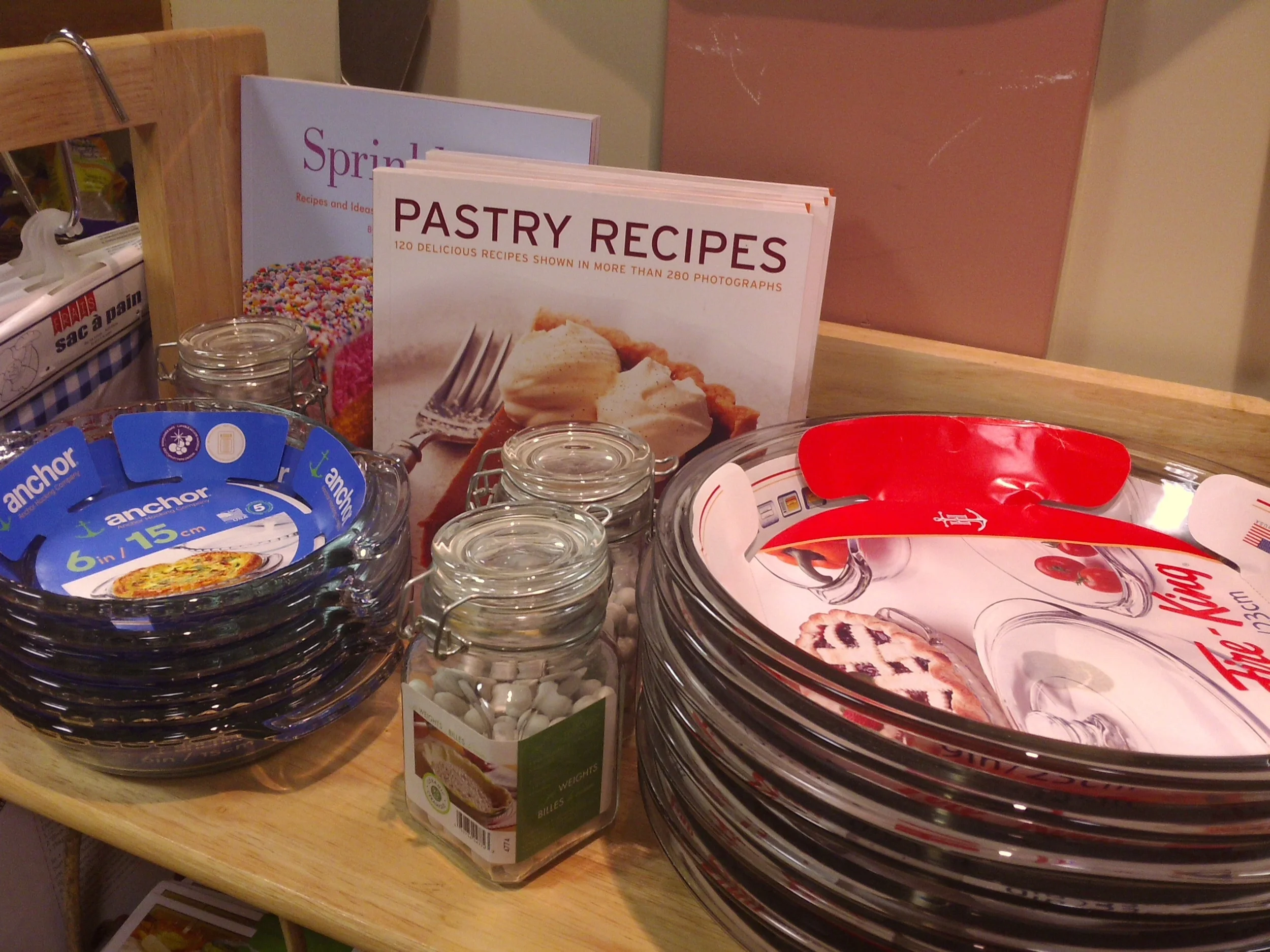 A Few Words About Glass Bakeware From the Experts