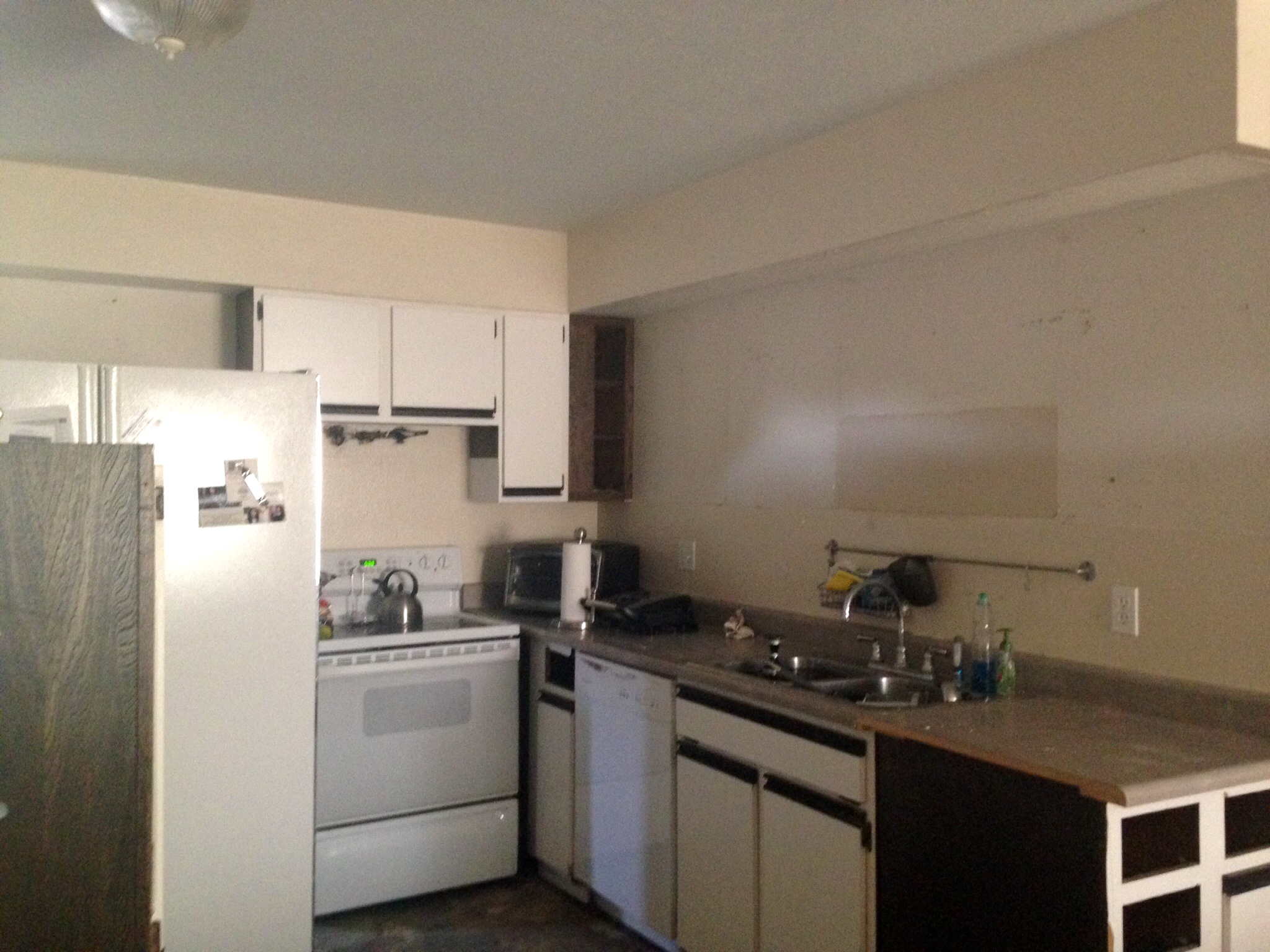 Ace Kitchen View 2