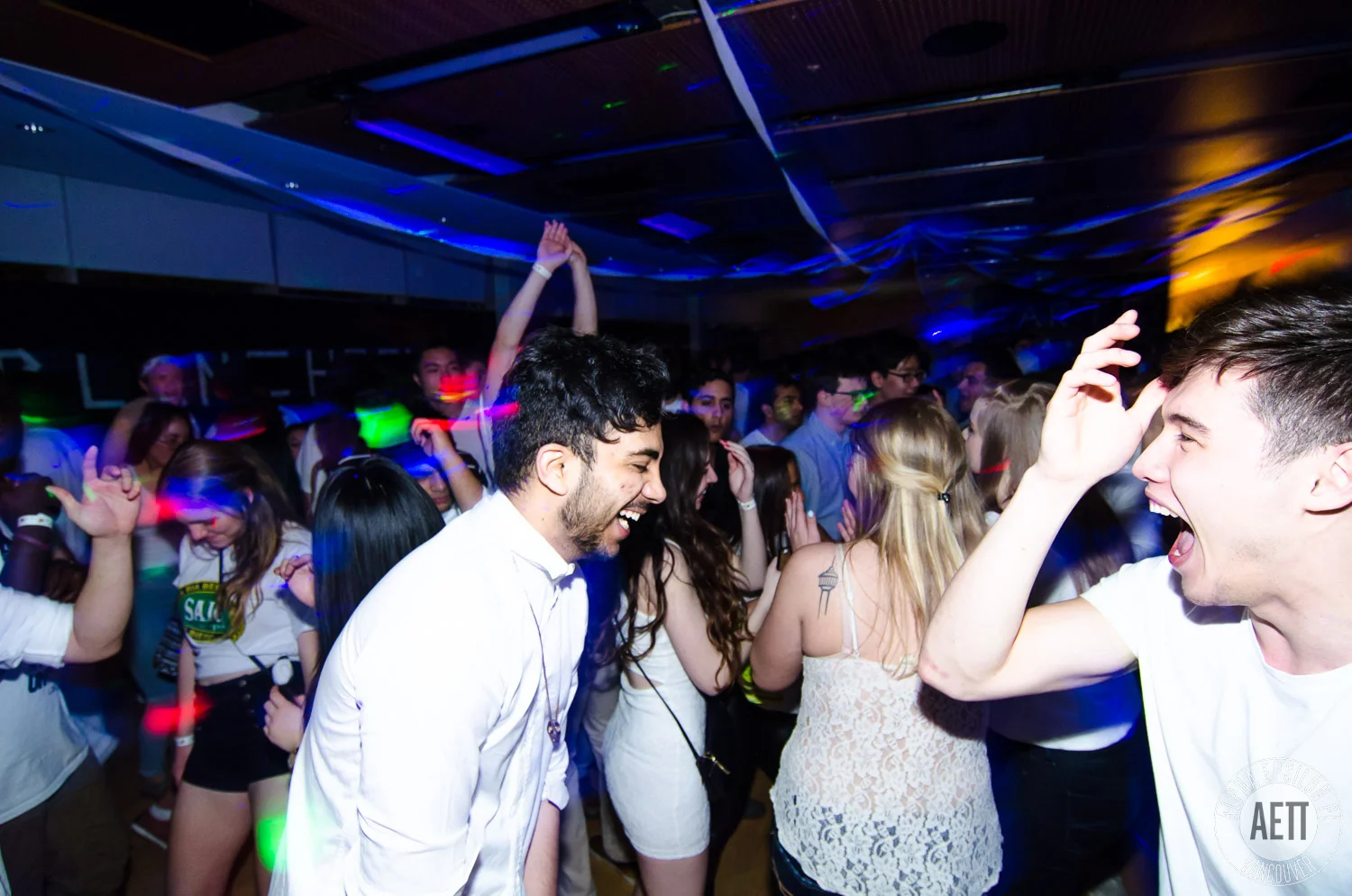 AE Pi All White Party811234.jpg