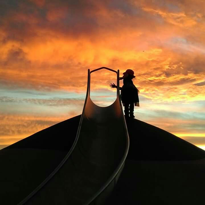 Chase the sunset at Harpley Estate Playgroun d. This is a huge playground with plenty of equipment to keep everyone happy. Pick a good night to watch the sun go down and this place is magic, keep an eye out for some ripper silhouette shots. 