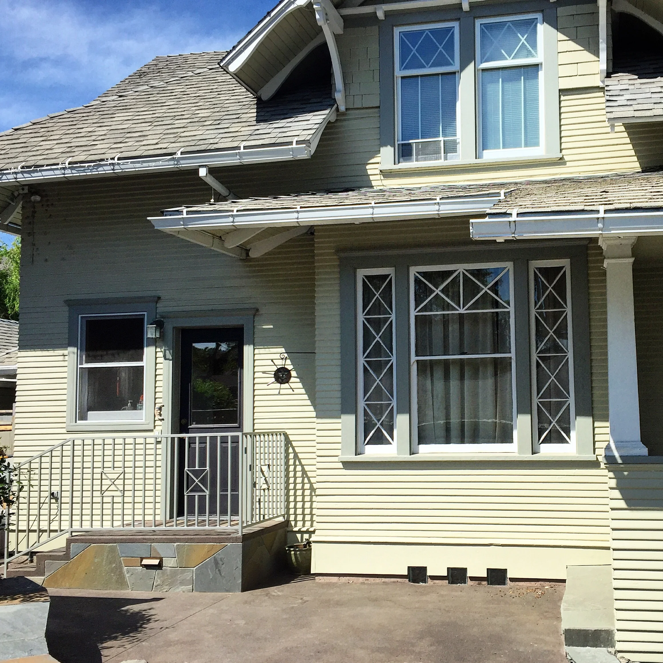 Gorge View Bed + Breakfast