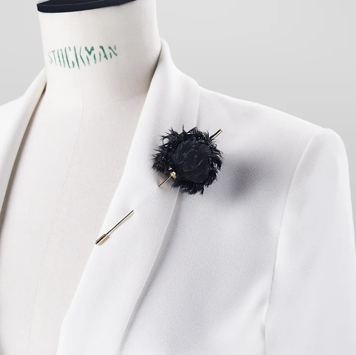Brooch_FN_Goose_L.jpg