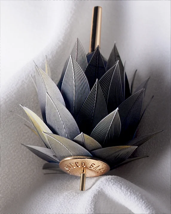 SaccoBaret_Parrot_Brooch_fabric_web.jpg