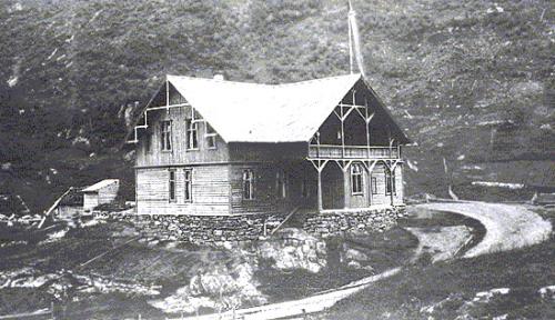 Stalheim Hotel in 1885.