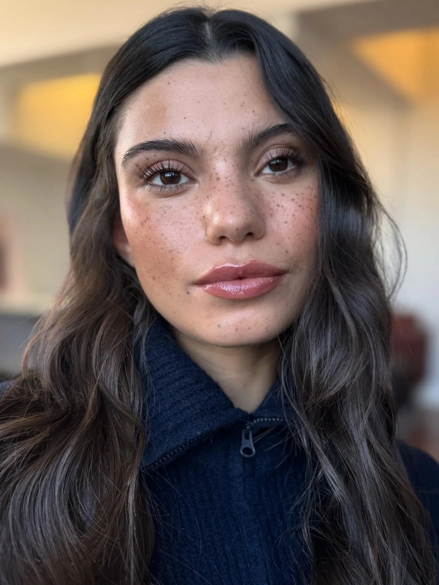 Skin &amp; Hair 💦⭐️ BTS from some lovely shoots last year 💖

#glowyskinmakeup #glossyskin #undonehair #coolgirlhair #makeupartistlondon