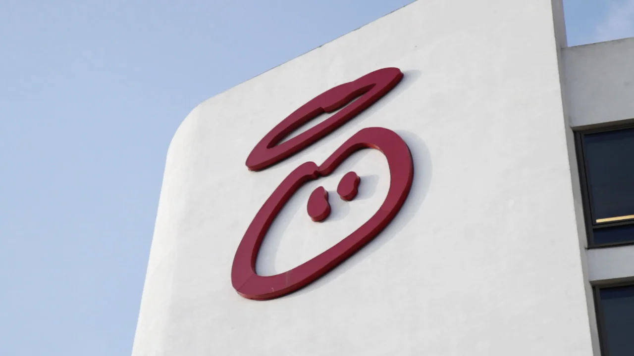 Thinking like the No.2 brand