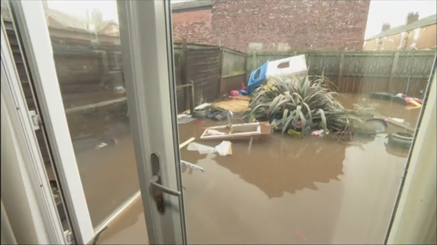 Screenshot: Lindsay's flooded house.