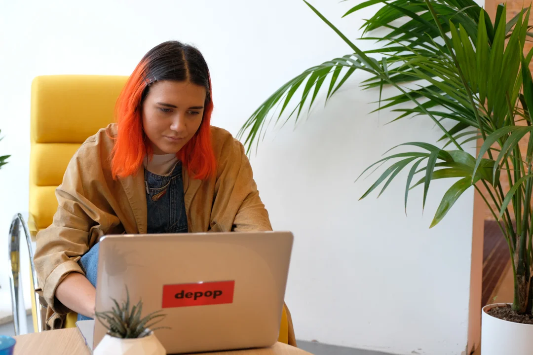 Depop-employee-laptop.jpg