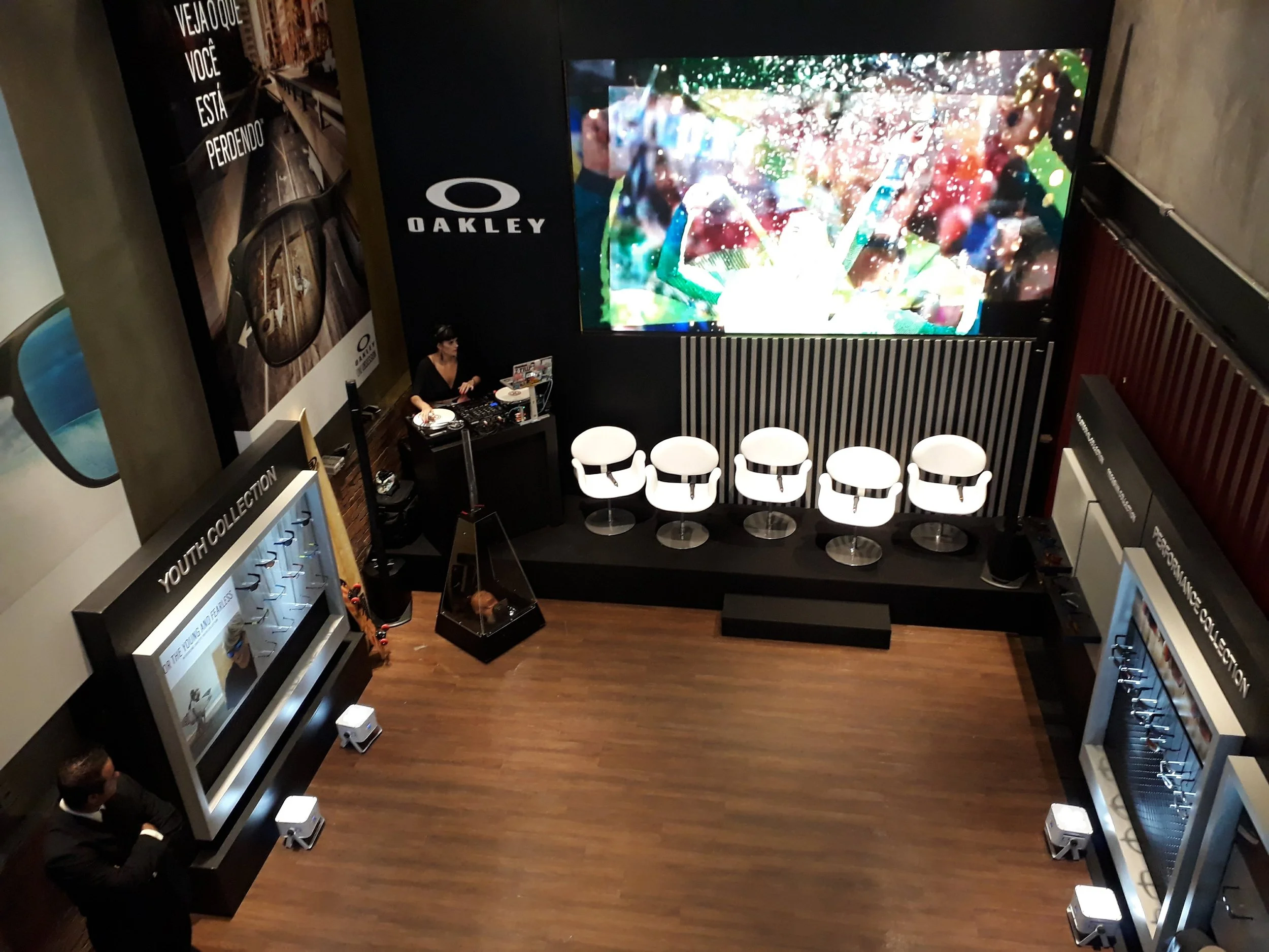 Cenografia Oakley