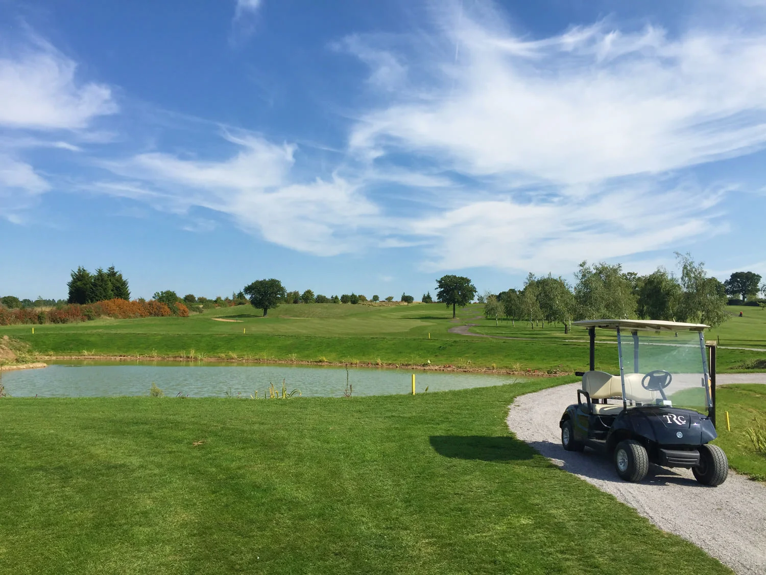 The Rayeigh Club - 18th Green Pond