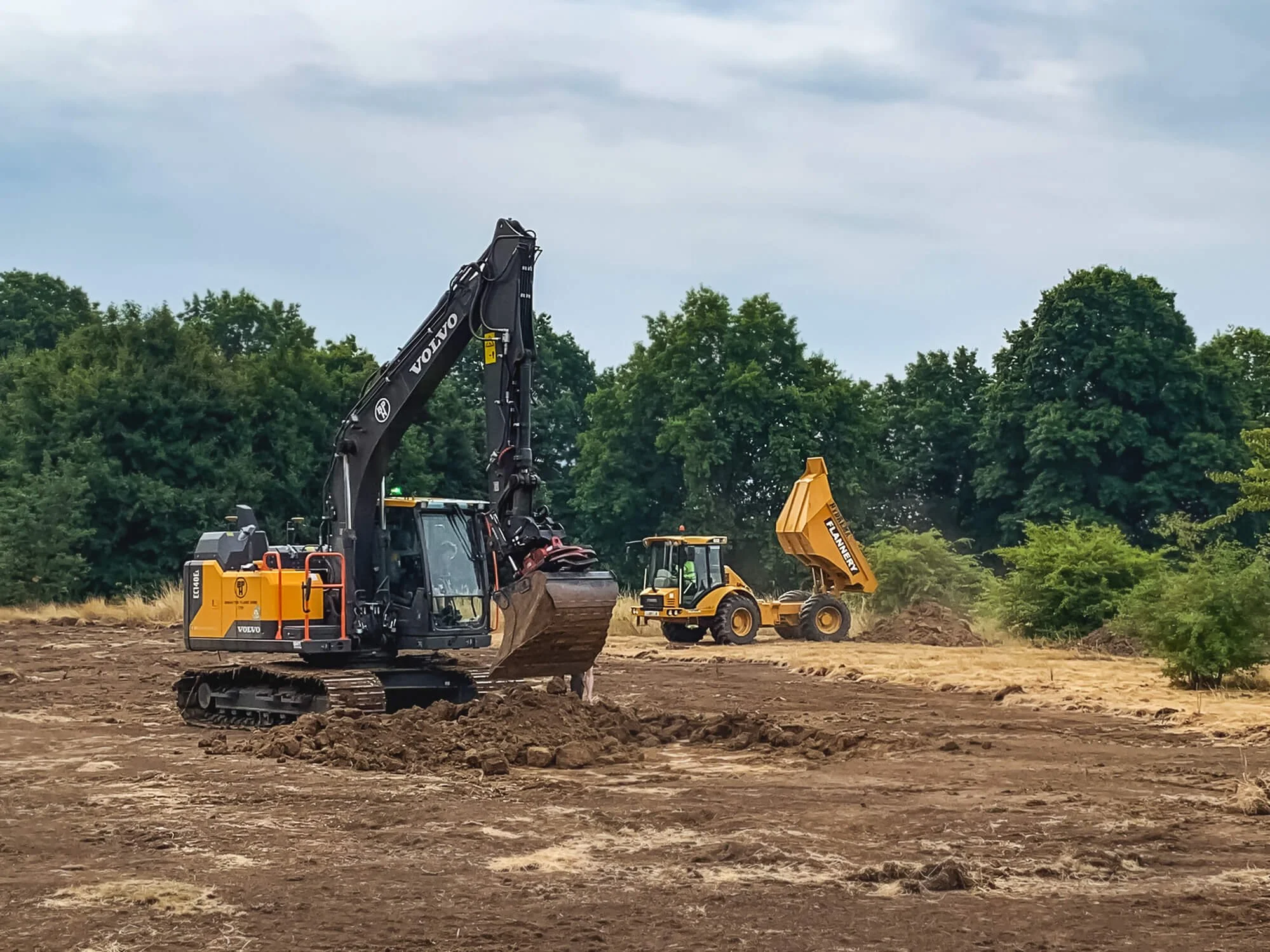 Archaeological Investigations at Oakwood Park