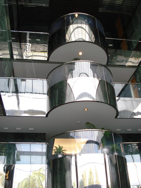 65172283.jpg