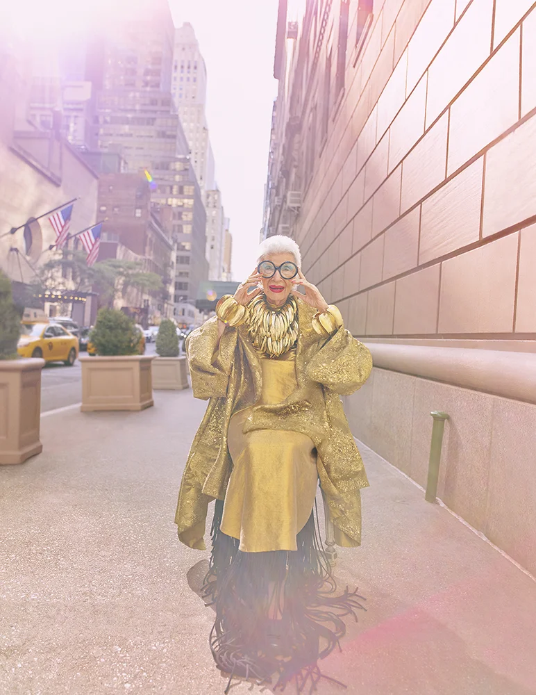 2018_06_IRIS_APFEL_VOGUE_Look_4_0110.jpg