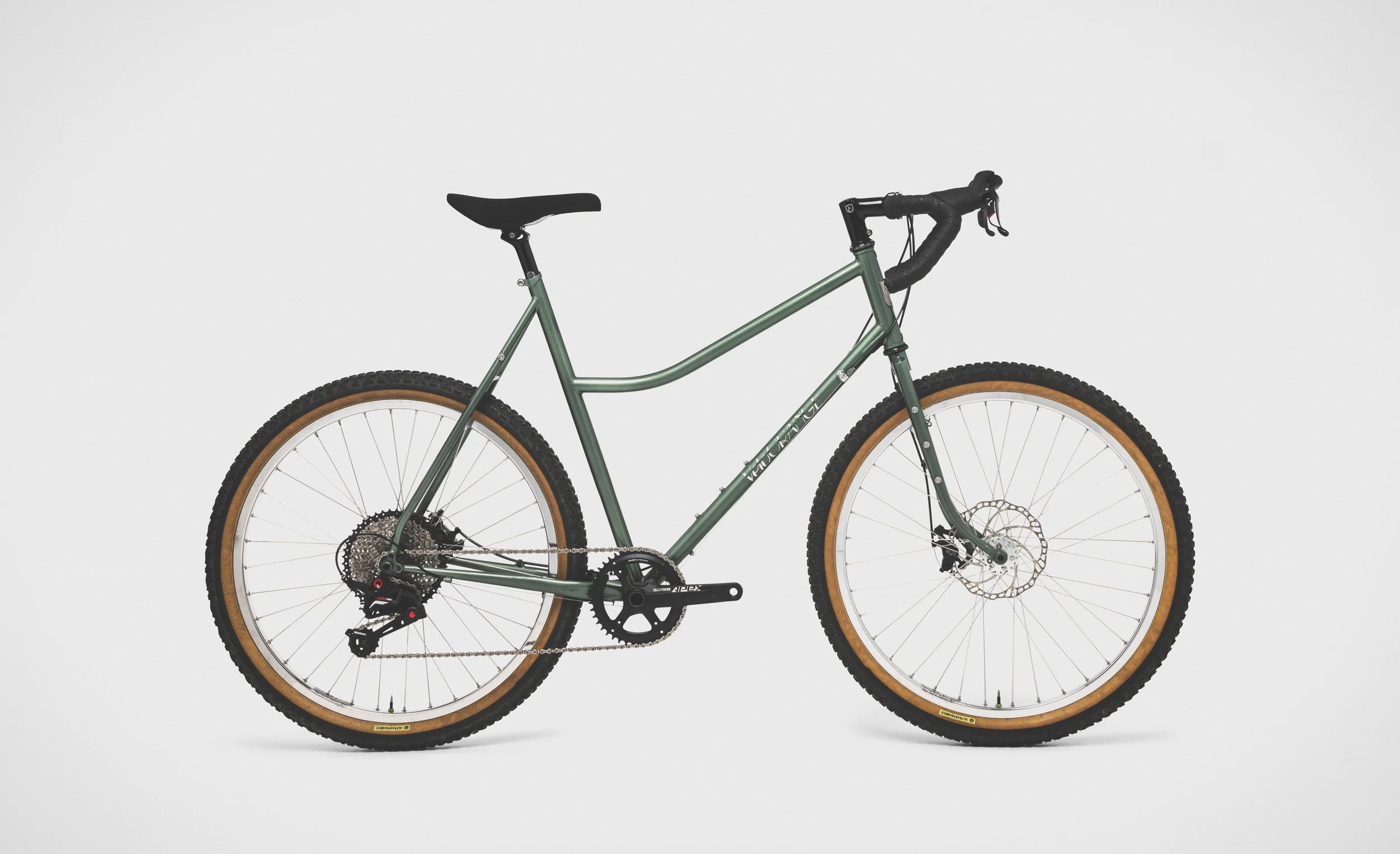 AdventureCyclist3183.jpg