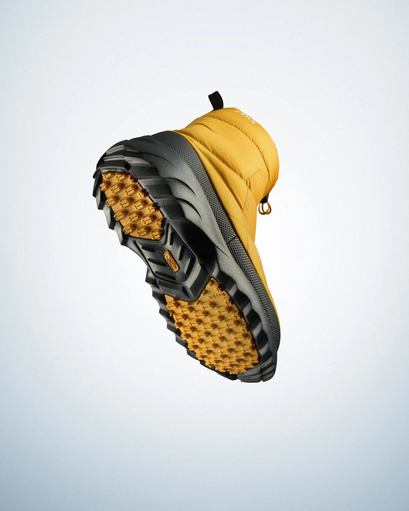 TNF_FW25_BasecampFootwear_Studio_NuptseBootie_Earl_0425.jpg