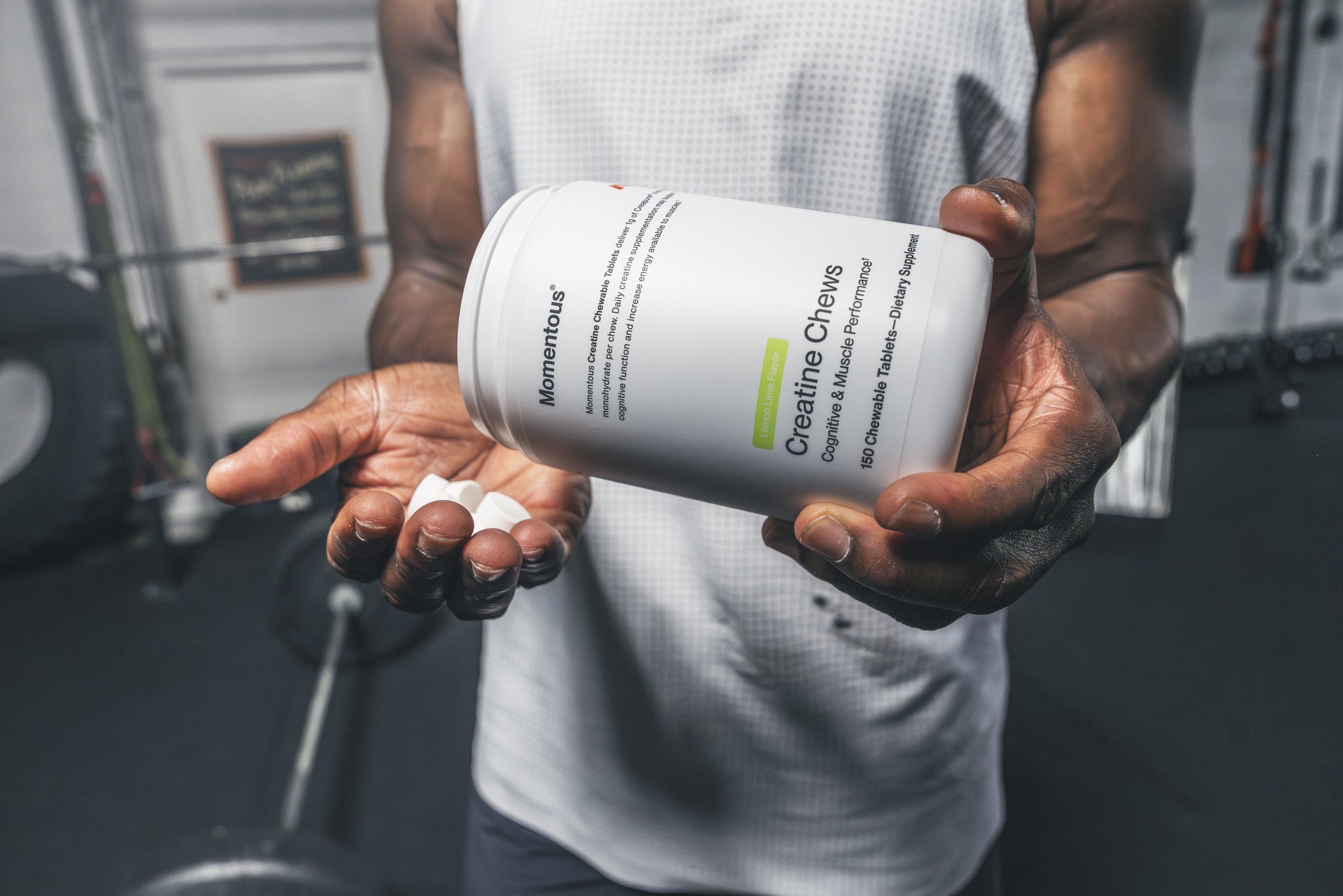 AndyEarl_093025_MOMENTOUS_CreatineChews_DSC07161.jpg