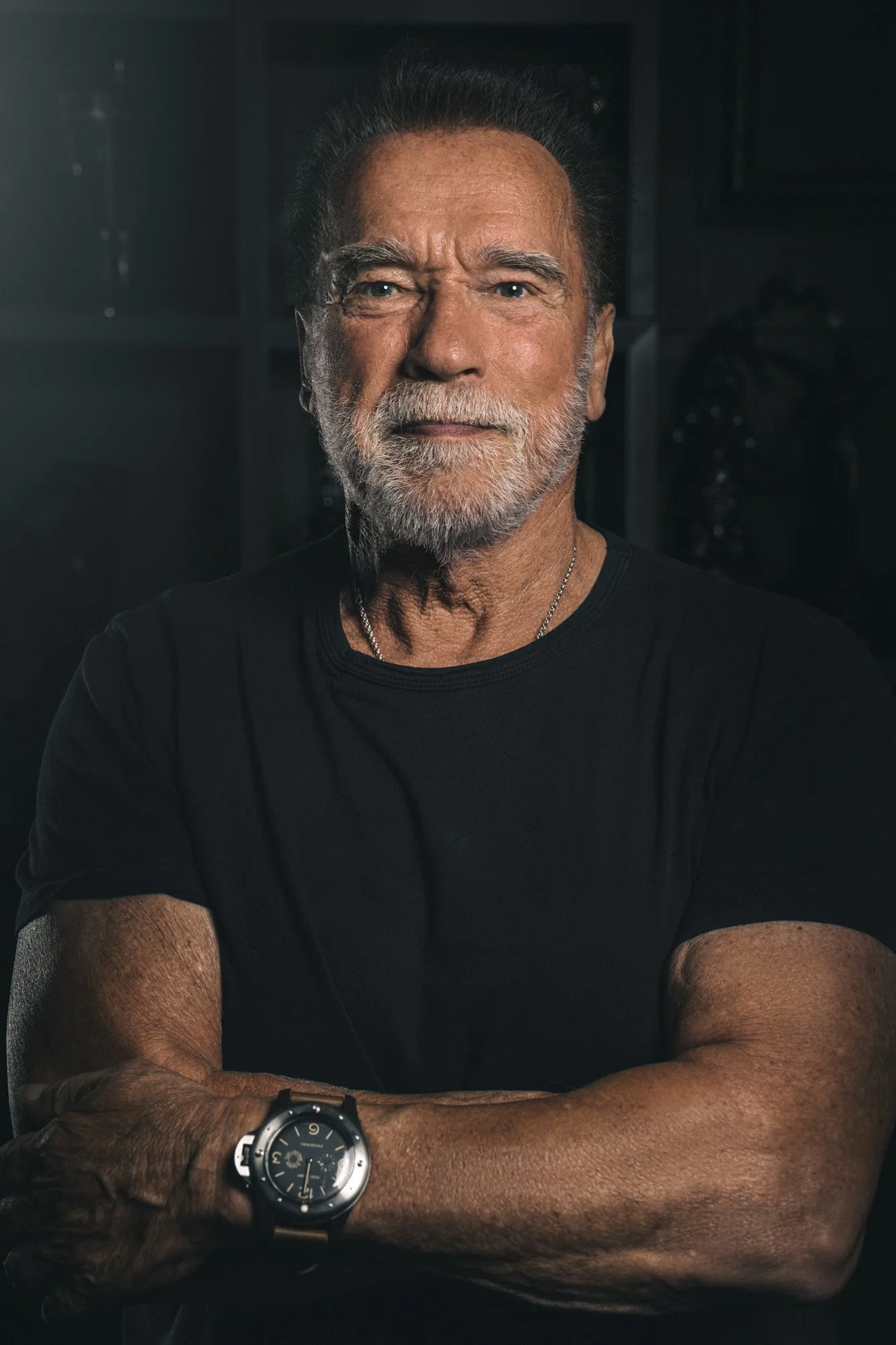 MOMENTOU-S_Schwarzenegger_AEarl_06765-Edit-2.jpg