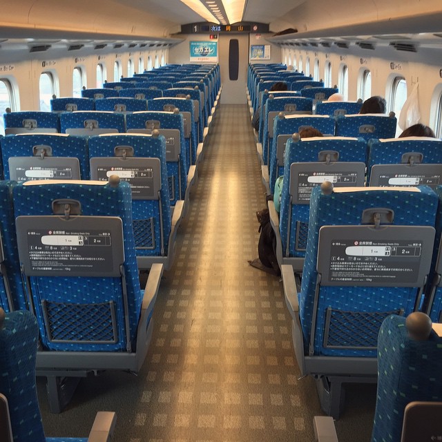 Shinkansen_economy_class__gasp______thatjohninjp.jpg