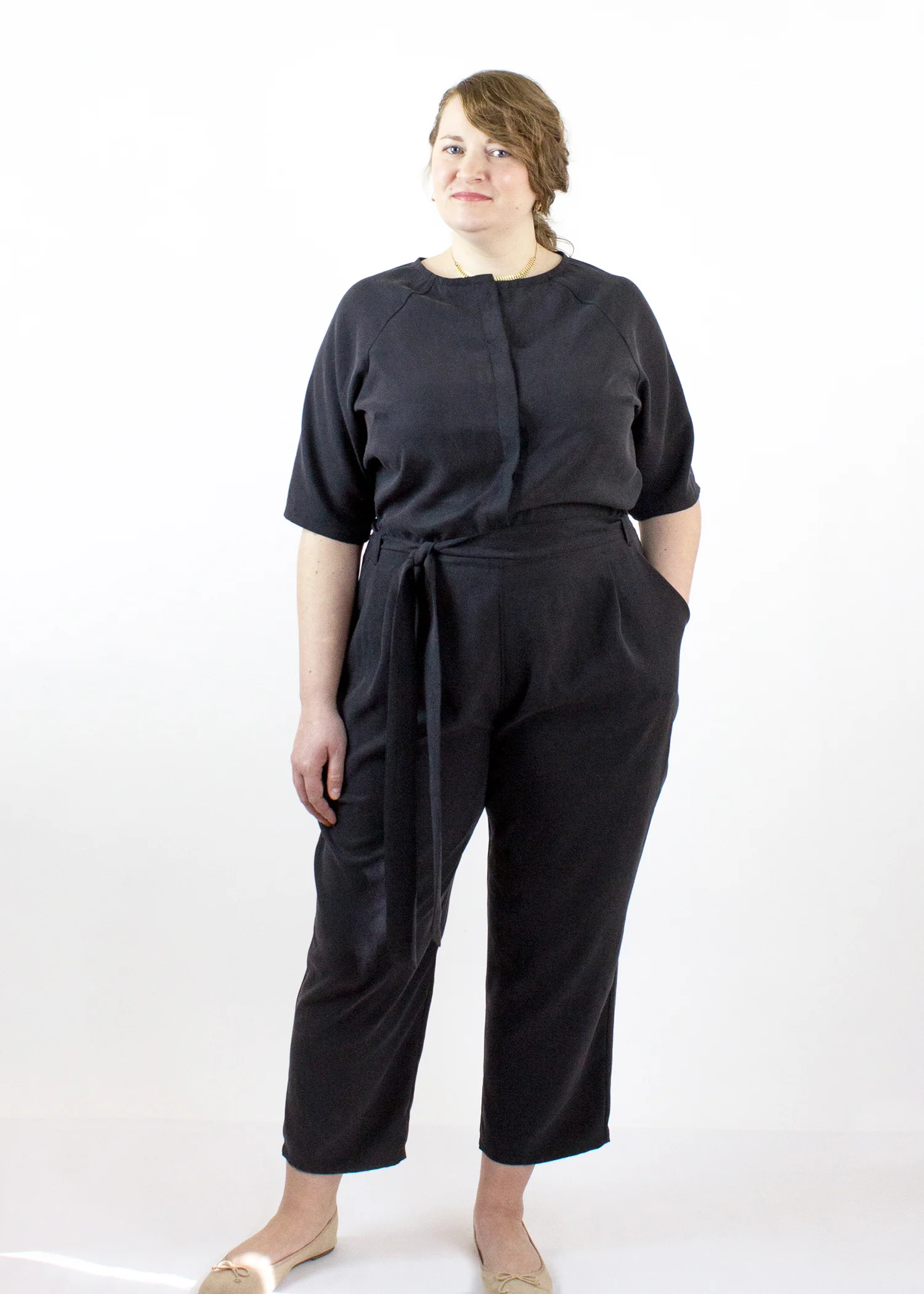 We'll have a limited amount of London Jumpsuits! Feel free to contact us to reserve or request your size to try on! 